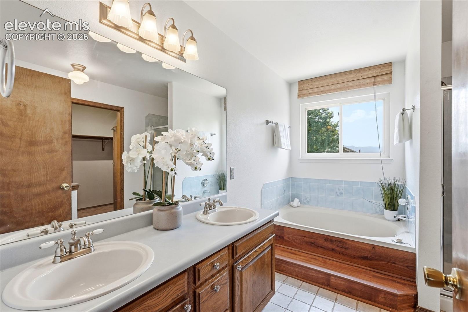 4590 Squirreltail Drive