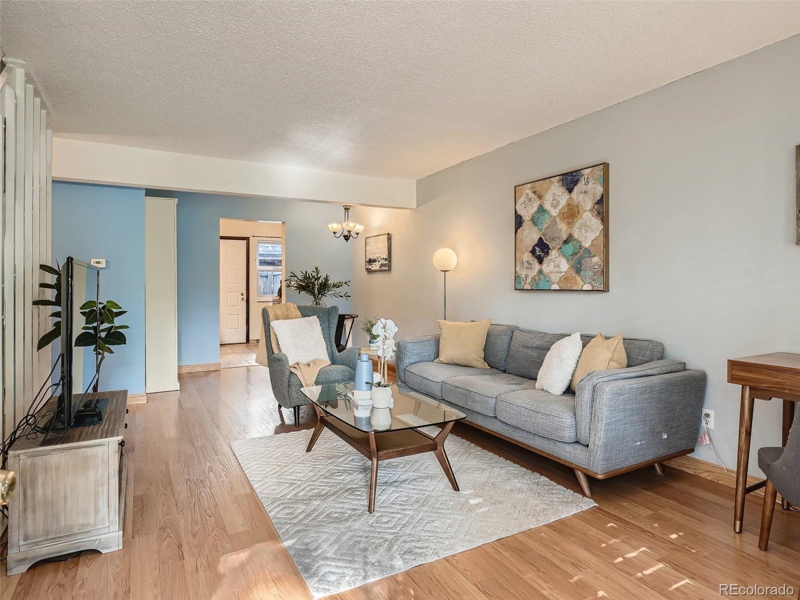 1517 S Owens Street Unit: 5