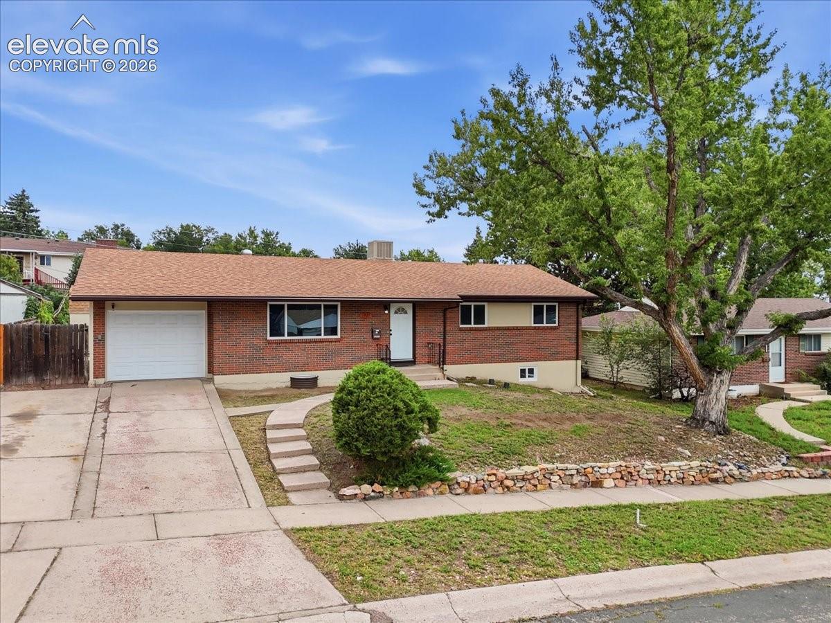 1921 Essex Lane