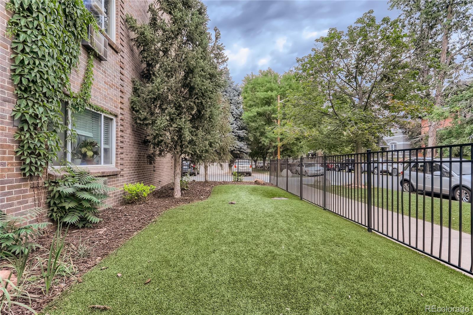 1045 N Pennsylvania Street Unit: 301