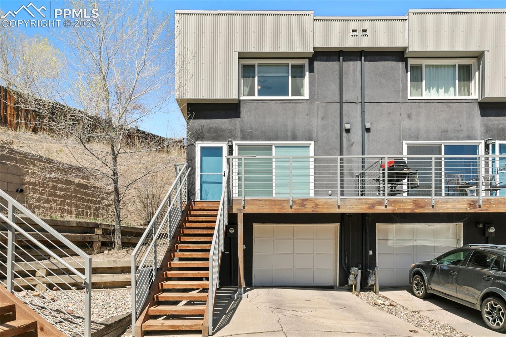 518 Superior Street