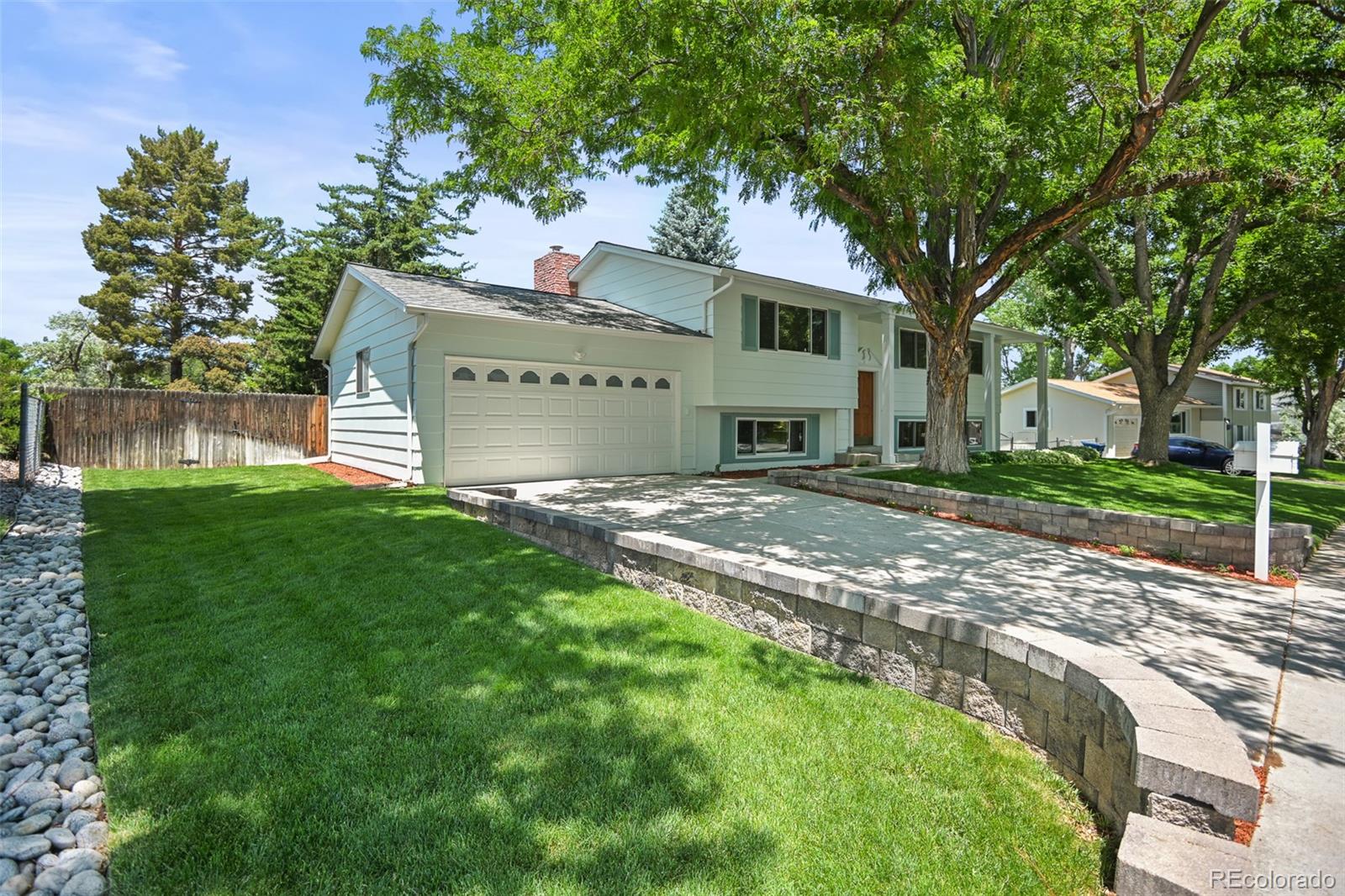1063 E Fremont Circle N
