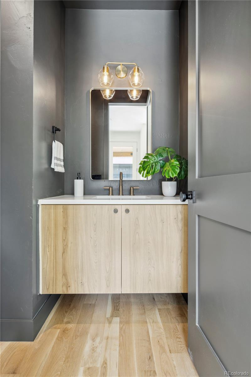 402 N Ford Street Unit: 1