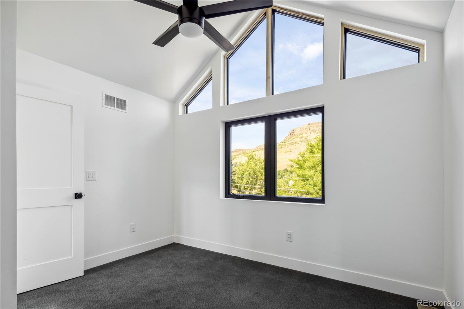 402 N Ford Street Unit: 1