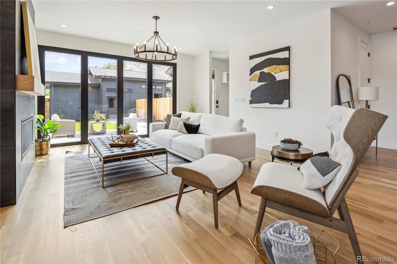 402 N Ford Street Unit: 1