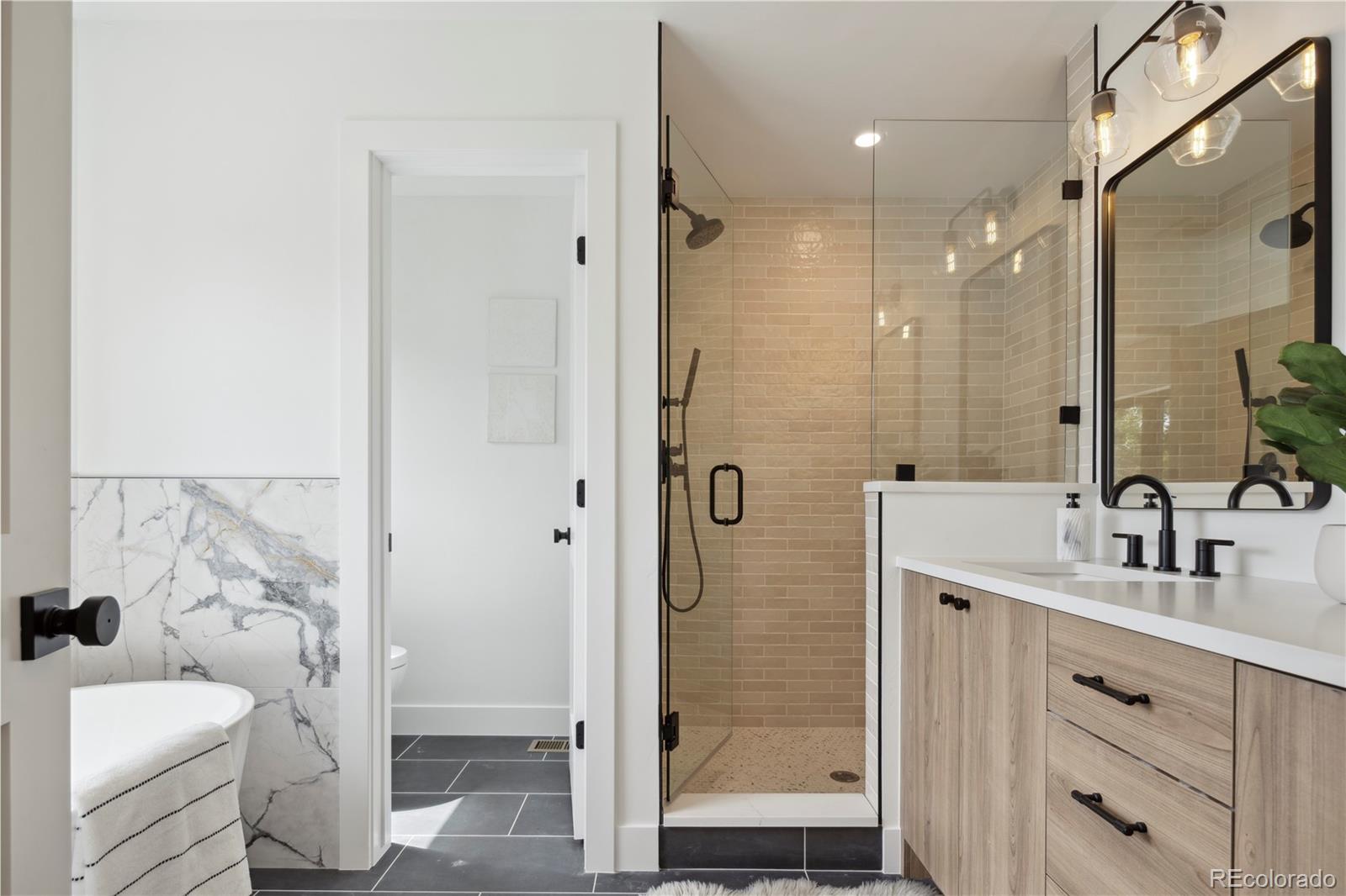 402 N Ford Street Unit: 1