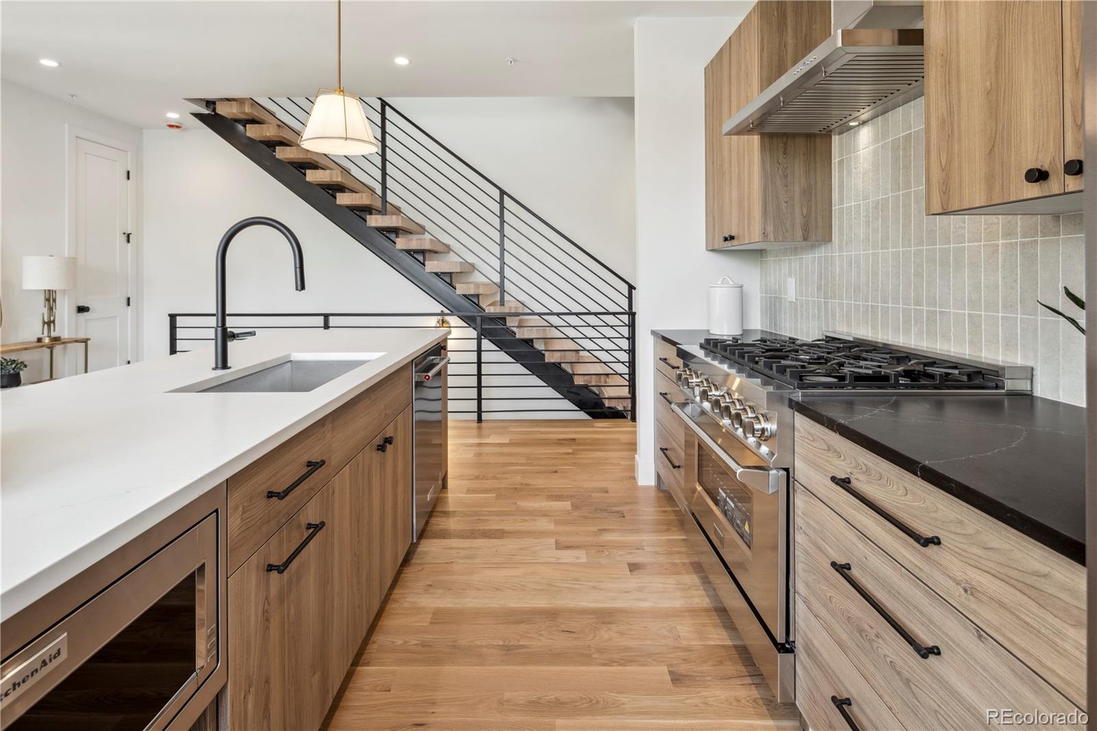 402 N Ford Street Unit: 1