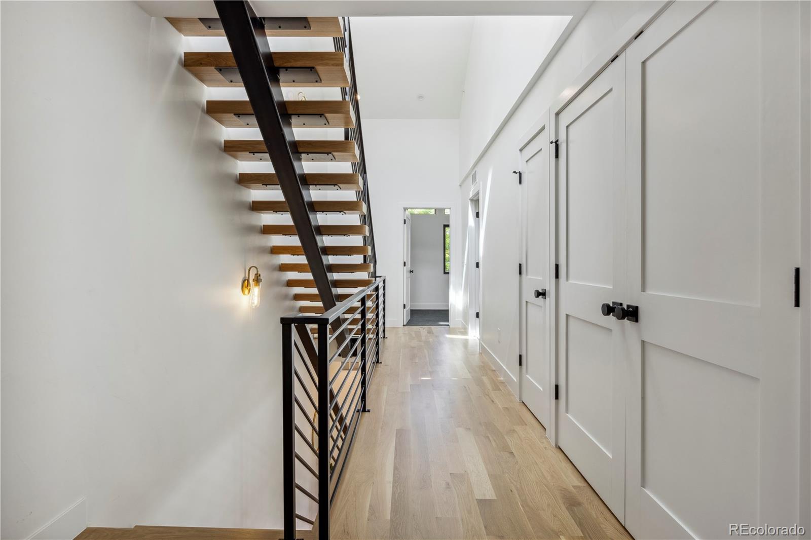 402 N Ford Street Unit: 1