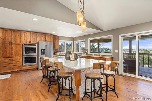 7532 Lakecliff Way
