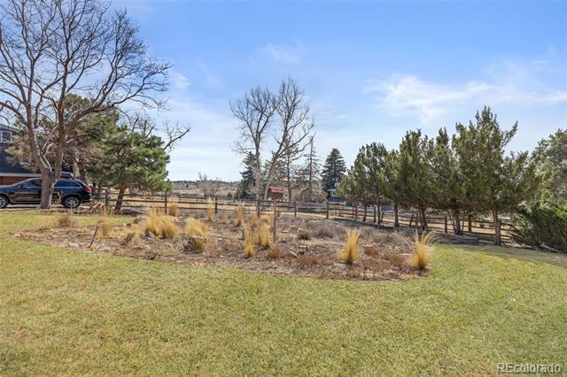 7532 Lakecliff Way
