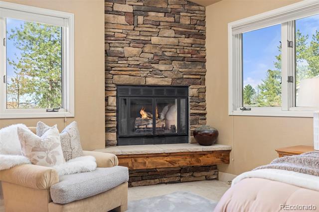 7532 Lakecliff Way