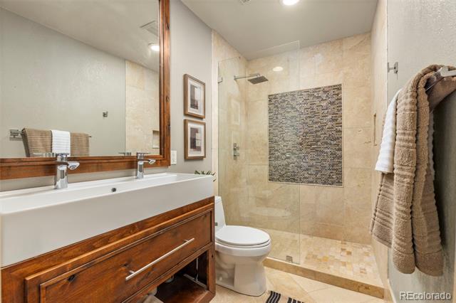 7532 Lakecliff Way