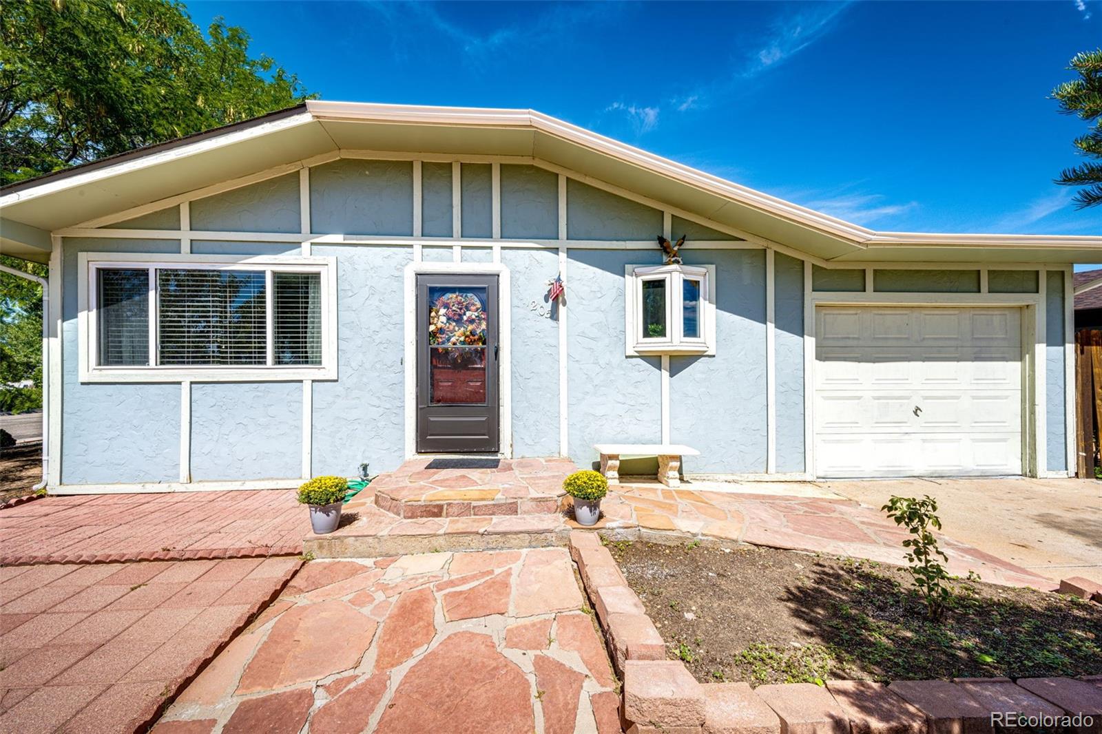 1205 Lancaster Court