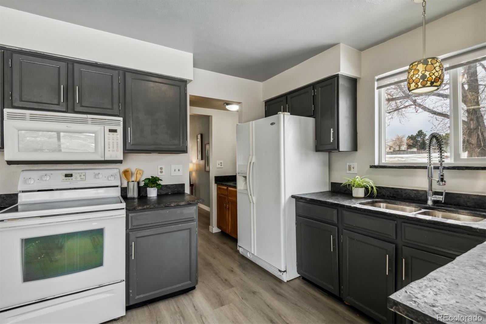 18112 E Crestline Circle