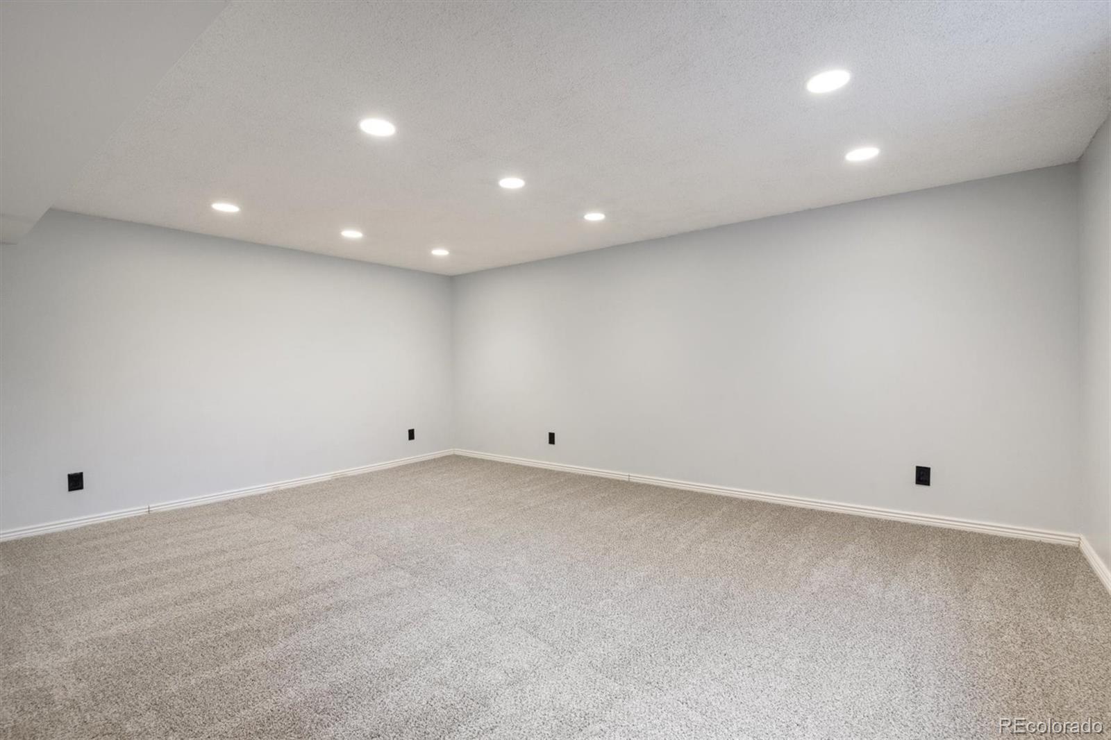 18112 E Crestline Circle