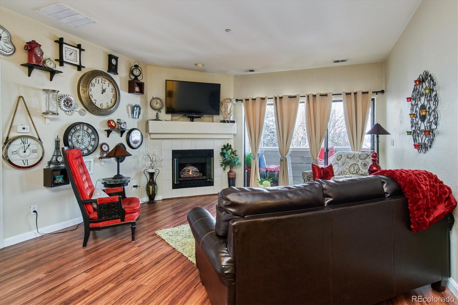 7414 S Alkire Street Unit: 207