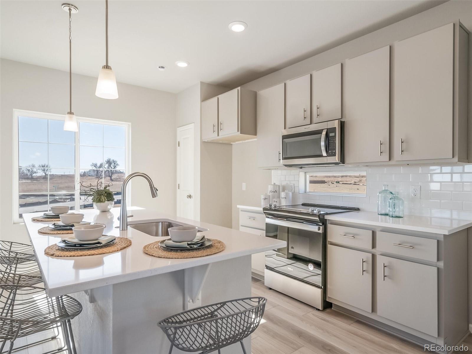 21943 E 38th Place