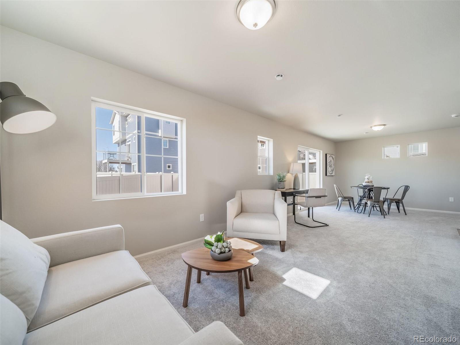 21943 E 38th Place