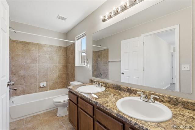 7661 Crestone Peak Trail