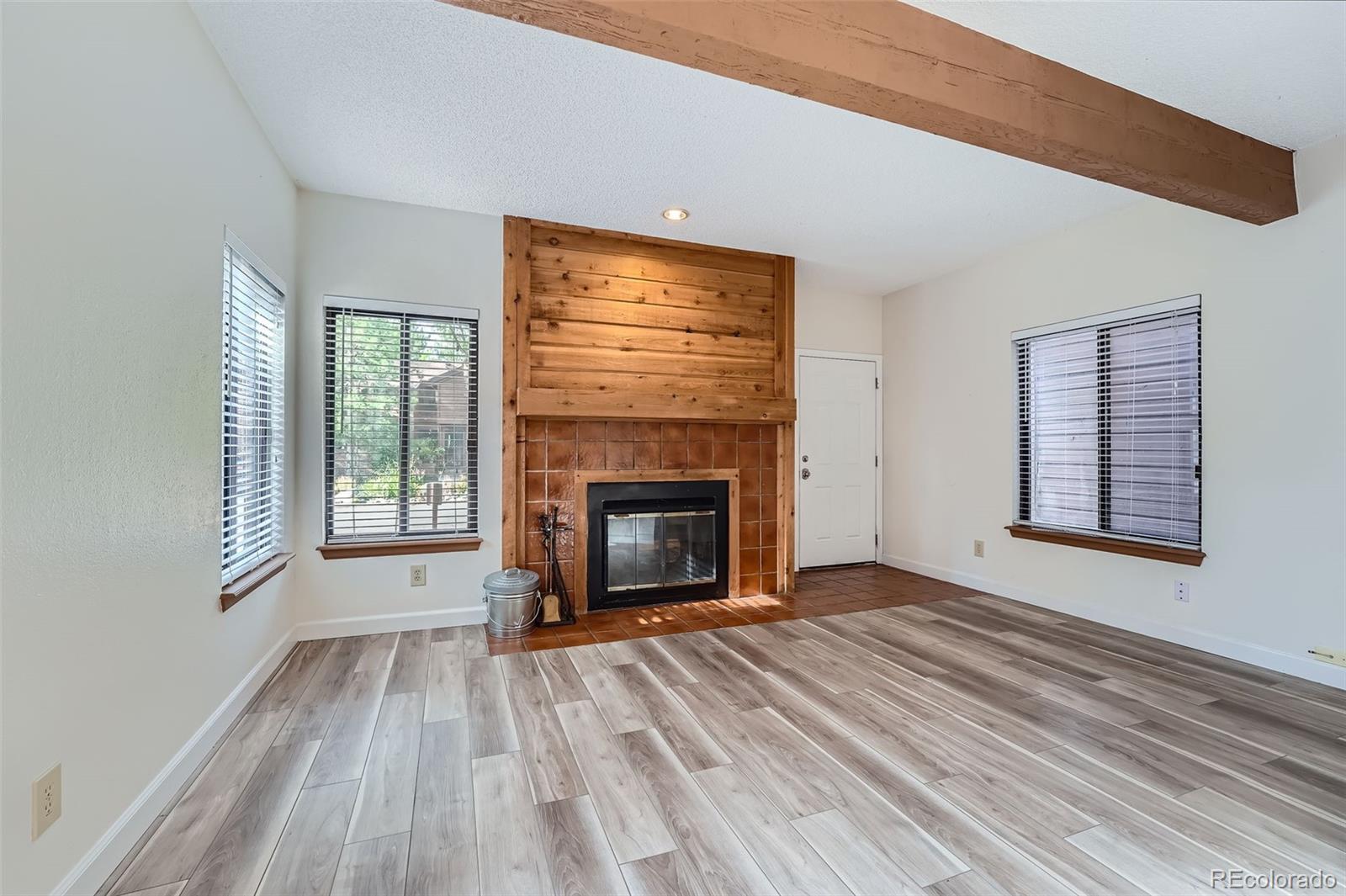 2685 S Dayton Way Unit: 212