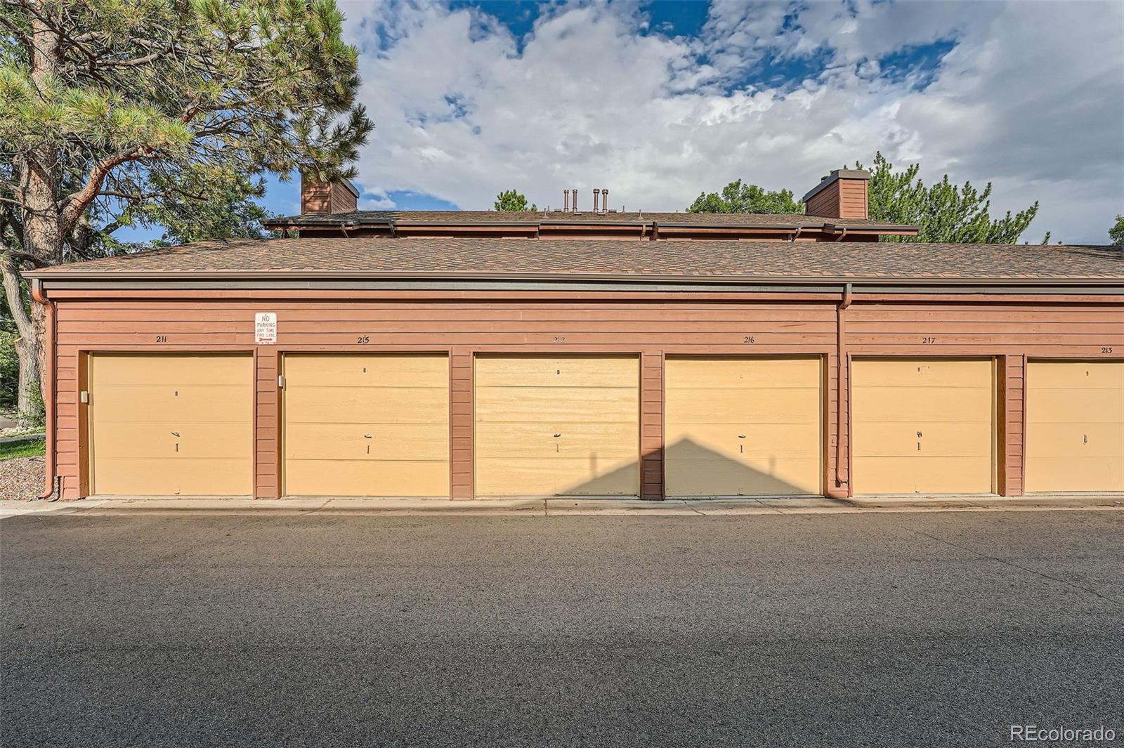 2685 S Dayton Way Unit: 212