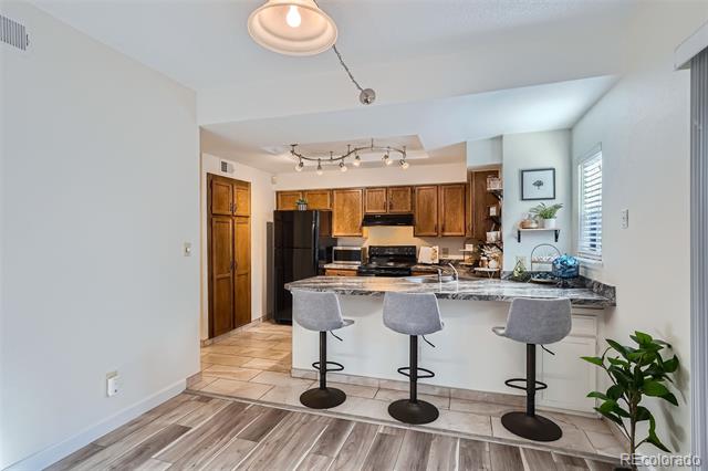 2685 S Dayton Way Unit: 212