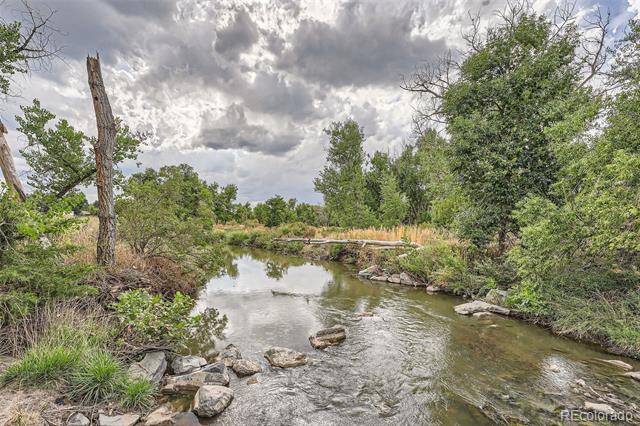 2685 S Dayton Way Unit: 212