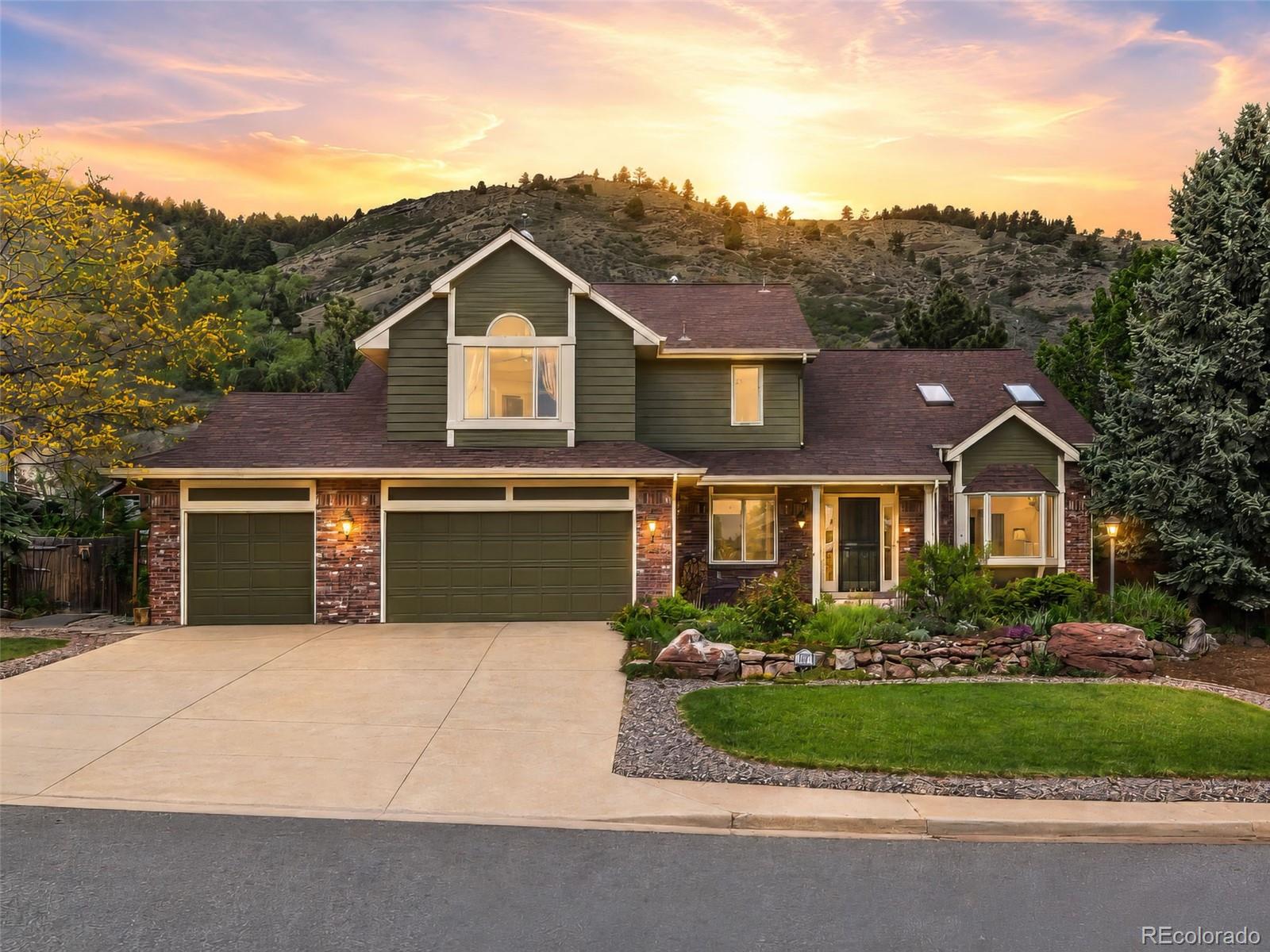 407 Defrance Drive
