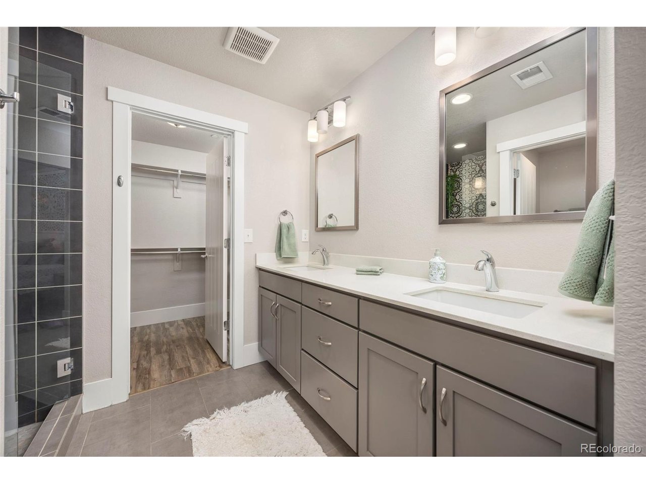 506 Promenade Dr