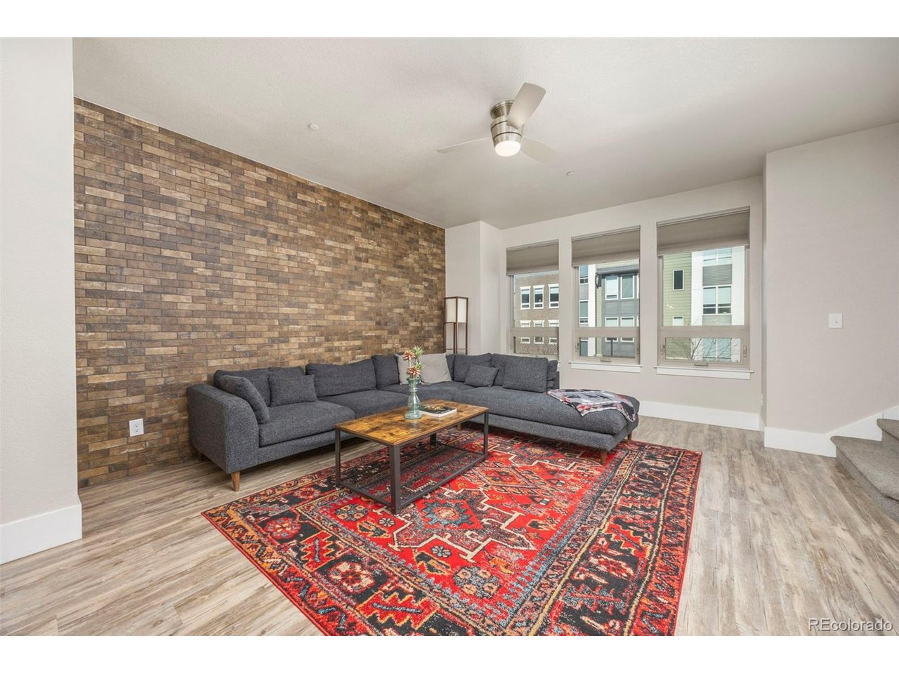 506 Promenade Dr