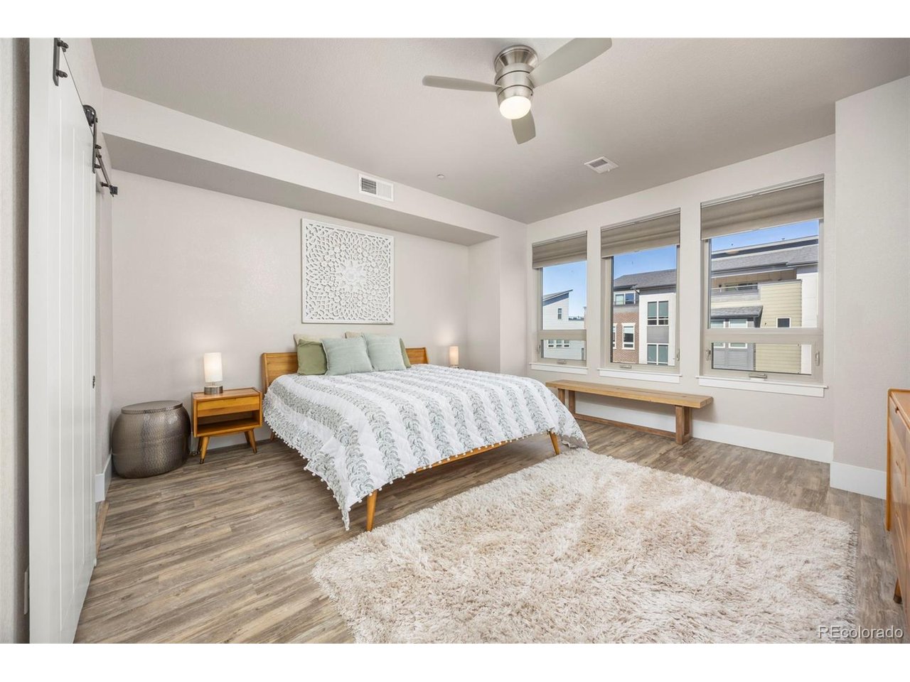 506 Promenade Dr