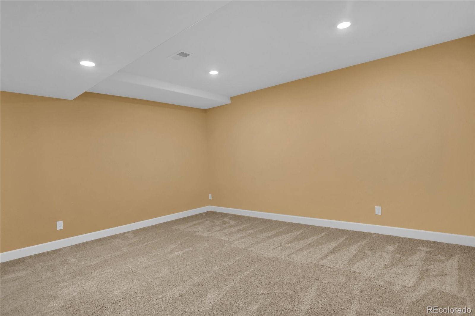 4643 S Abilene Circle