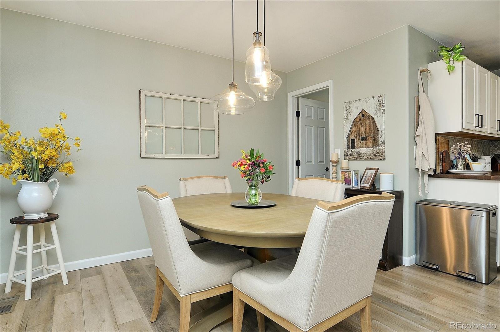 727 Marquette Avenue Unit: A