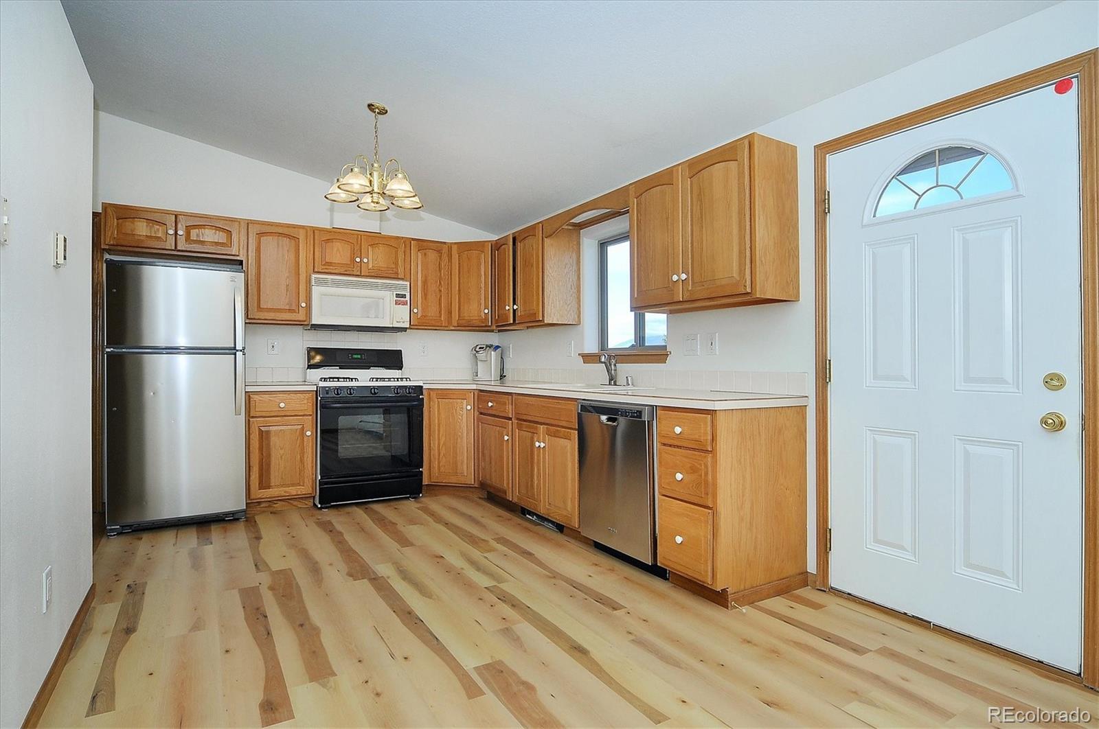 13942 Charcoal Circle