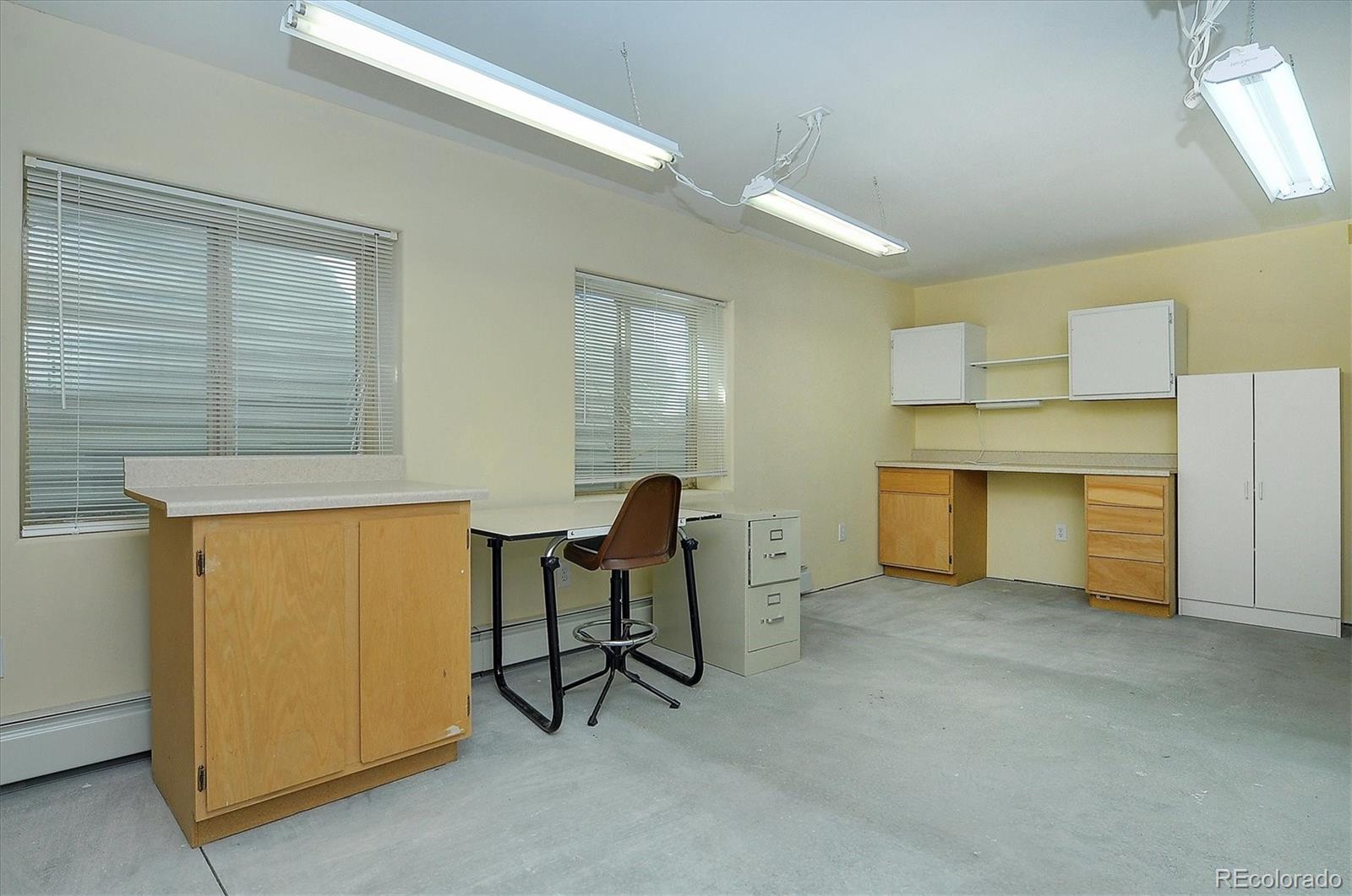 13942 Charcoal Circle