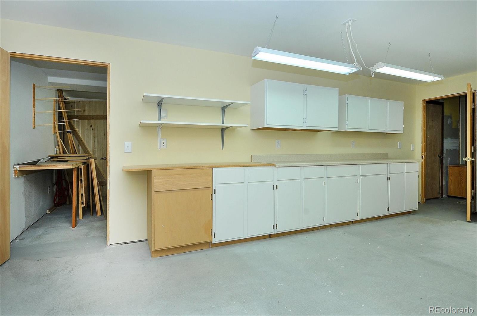 13942 Charcoal Circle