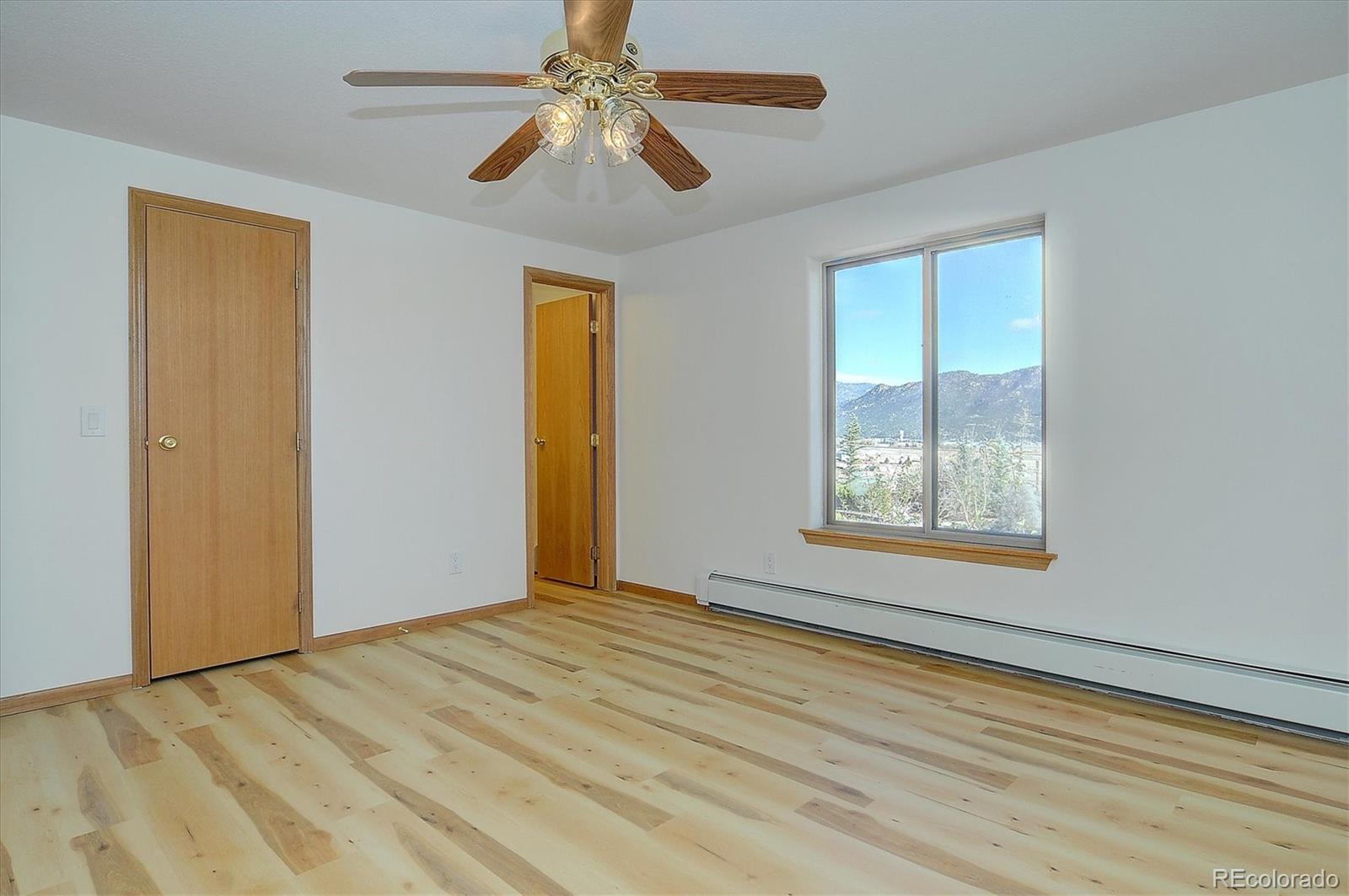 13942 Charcoal Circle