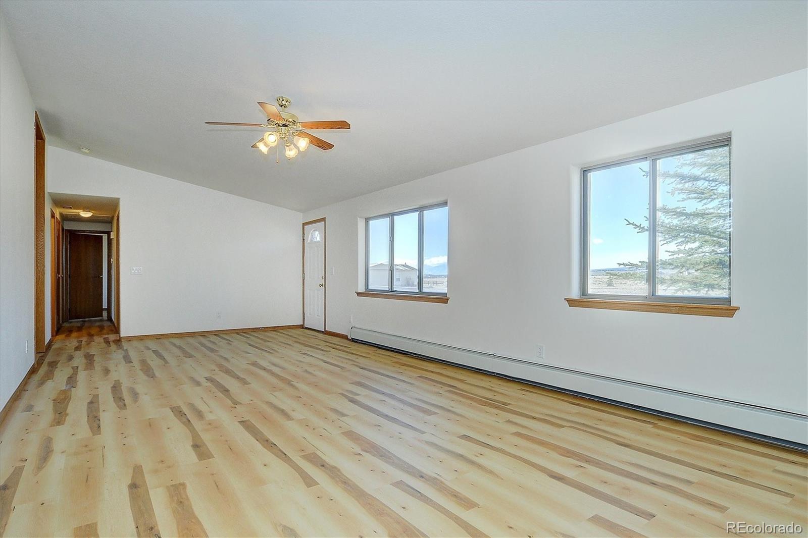 13942 Charcoal Circle