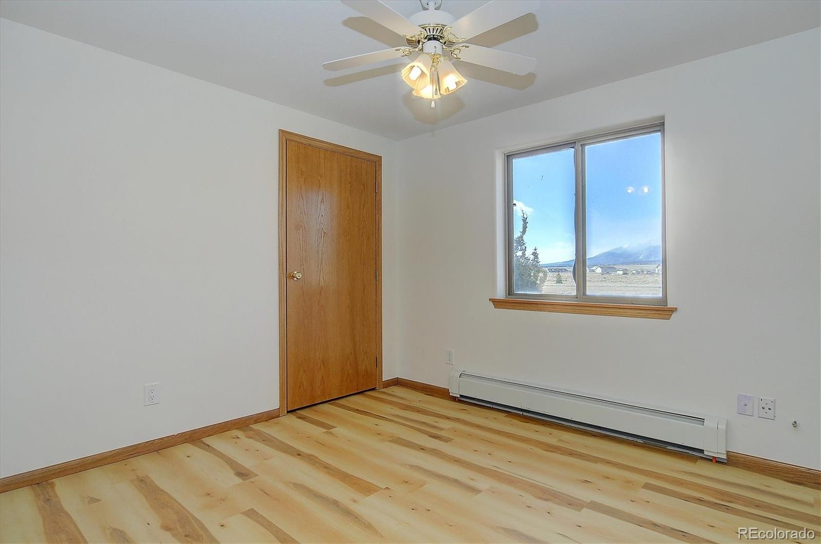 13942 Charcoal Circle