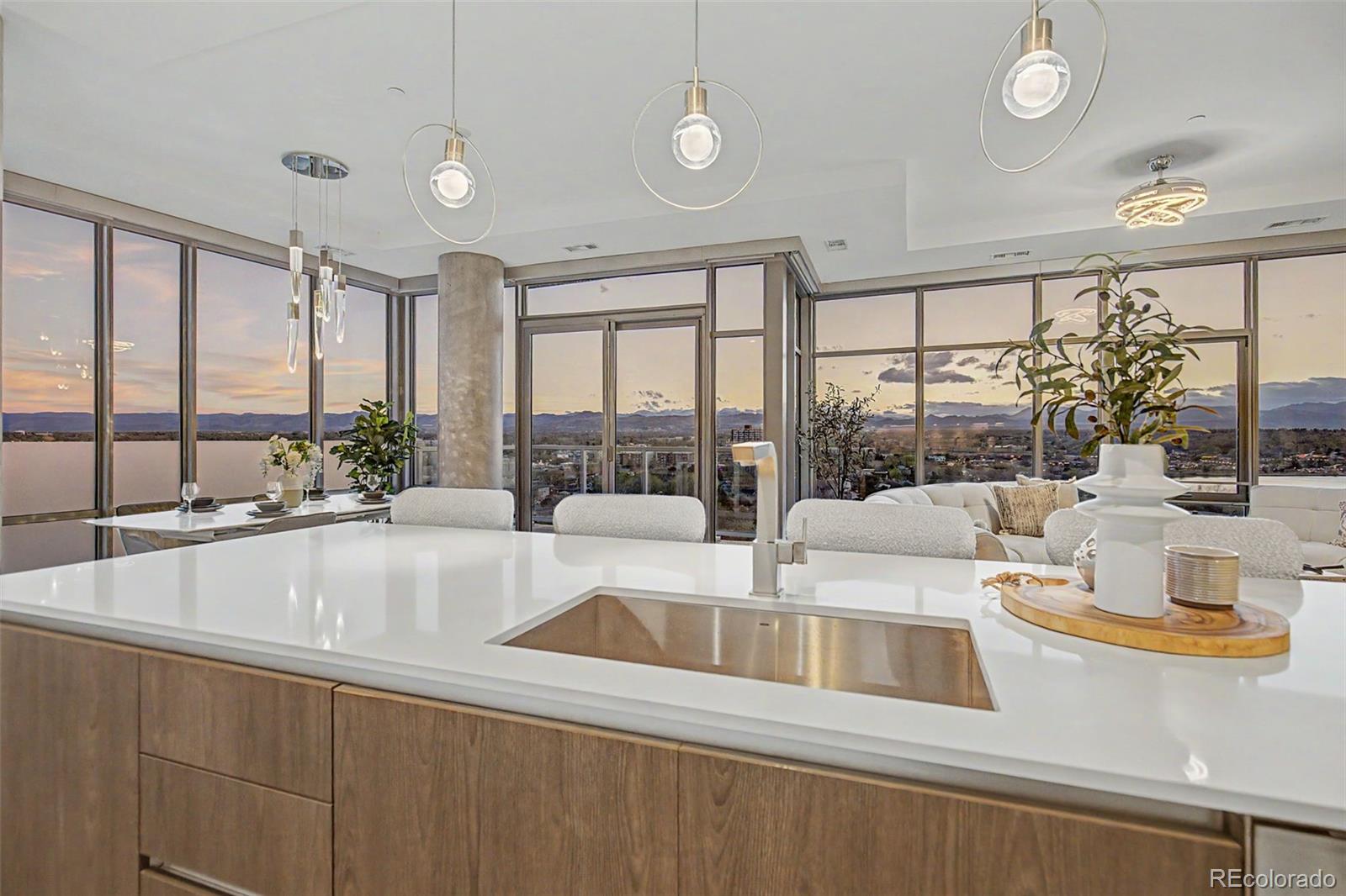 4200 W 17th Avenue Unit: 1114