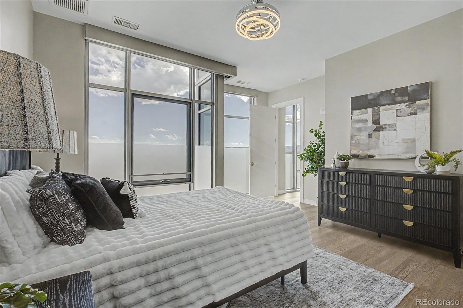 4200 W 17th Avenue Unit: 1114