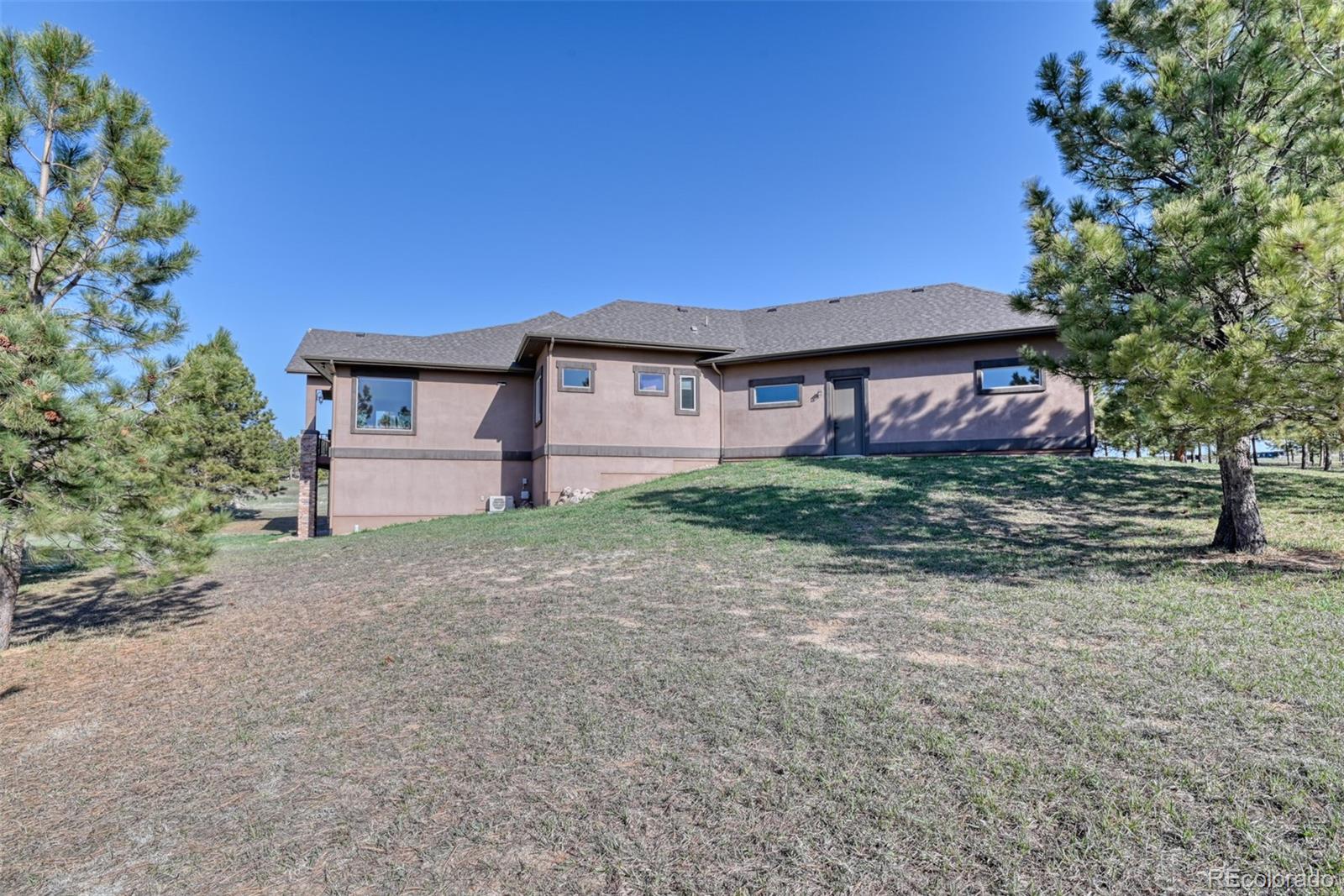 455 E Kings Deer Point