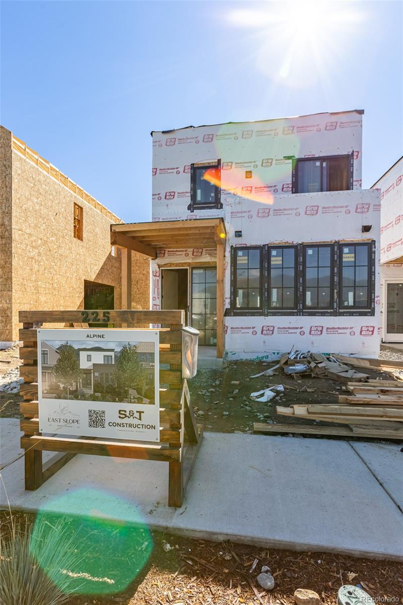 225 Harrison Avenue