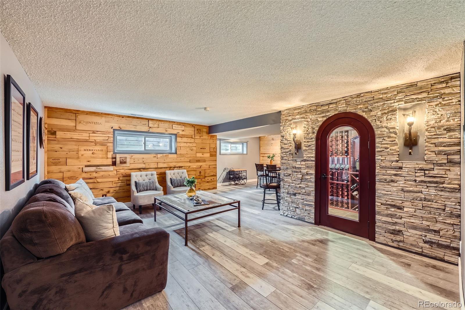 5567 Irish Pat Murphy Drive