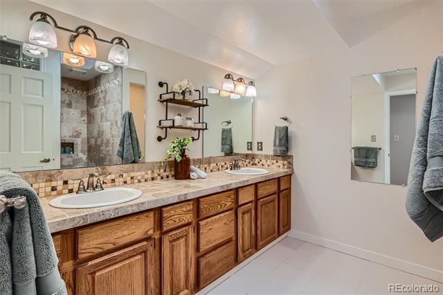 5567 Irish Pat Murphy Drive