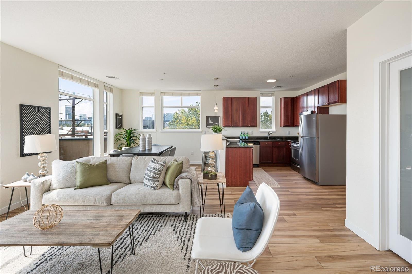 3101 Blake Street Unit: 401