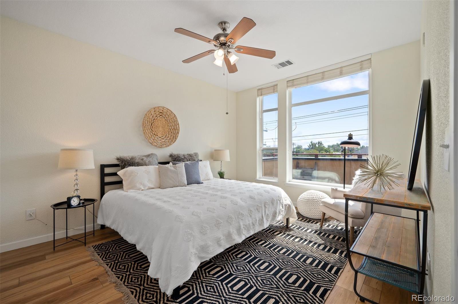 3101 Blake Street Unit: 401