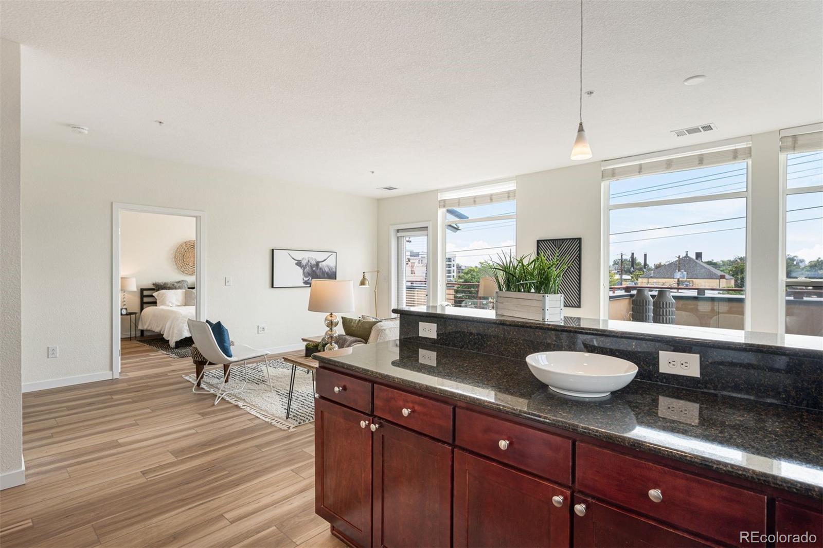 3101 Blake Street Unit: 401