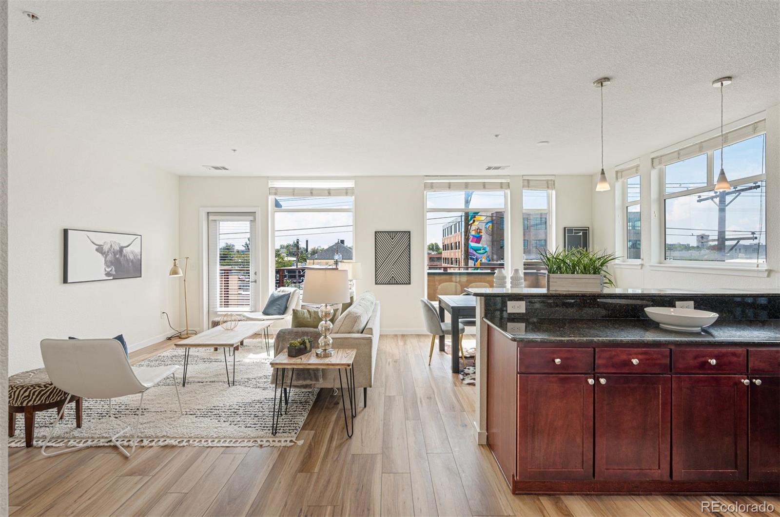 3101 Blake Street Unit: 401