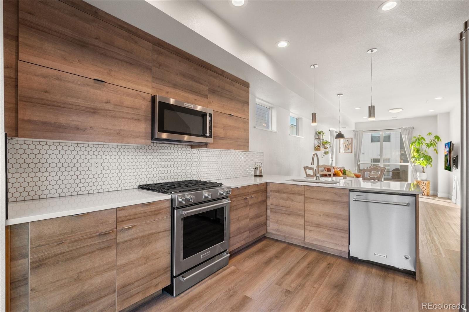 3455 W 63rd Place